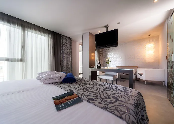 Otel Barcelo Hamilton Menorca - Adults Only 4*