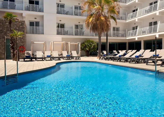 Barcelo Hamilton Menorca - Adults Only Hotel
